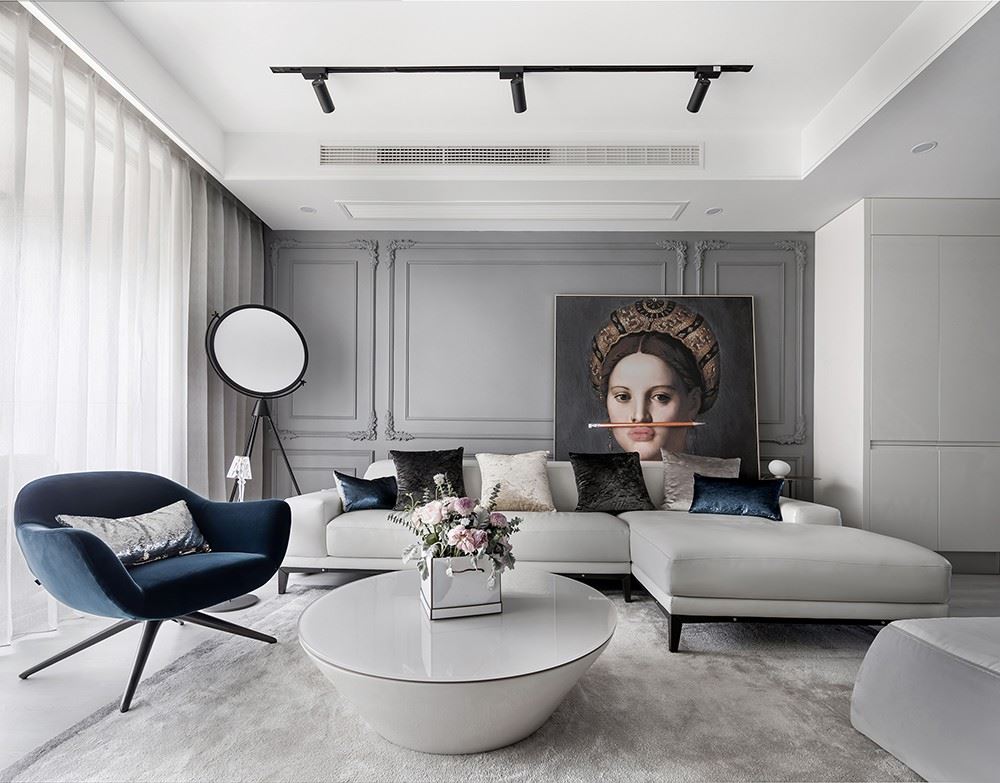 廣州市錦繡御景國際輕奢風(fēng)格三居室裝修案例