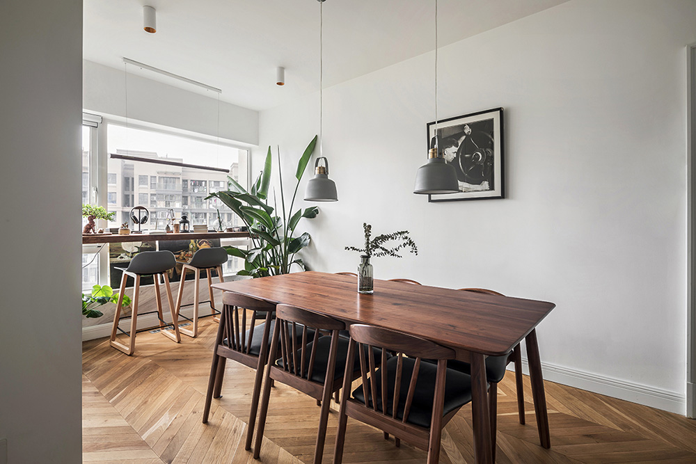 原木北歐風室內(nèi)設(shè)計，帶著年輕人奮斗上進心裝飾的溫馨小窩-餐廳