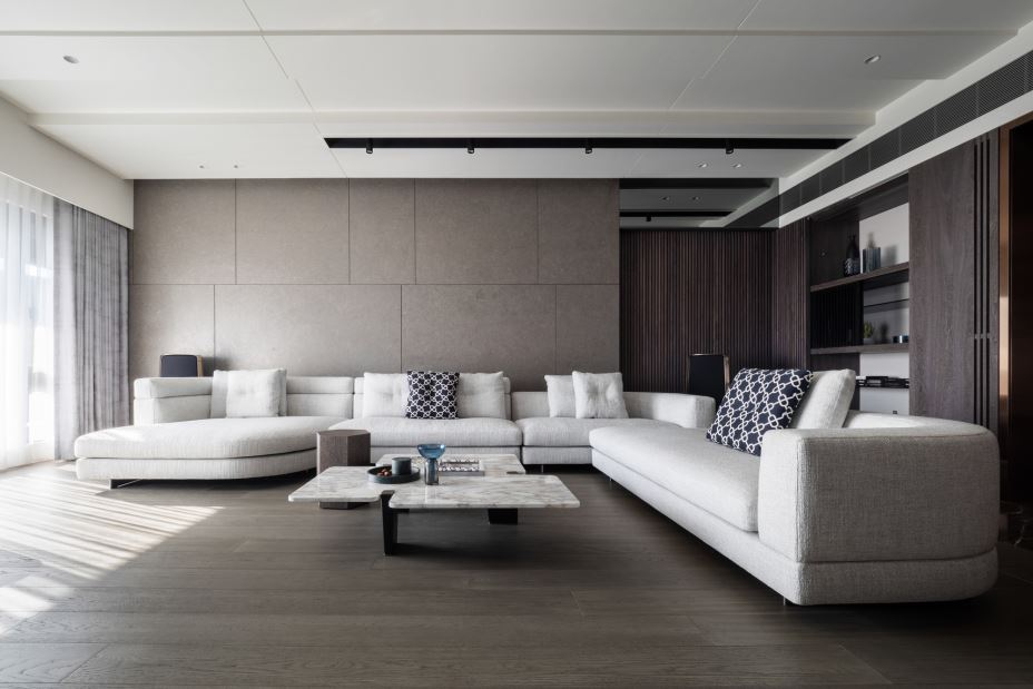 江門市保利大都會(huì)現(xiàn)代簡約風(fēng)格三居室裝修案例