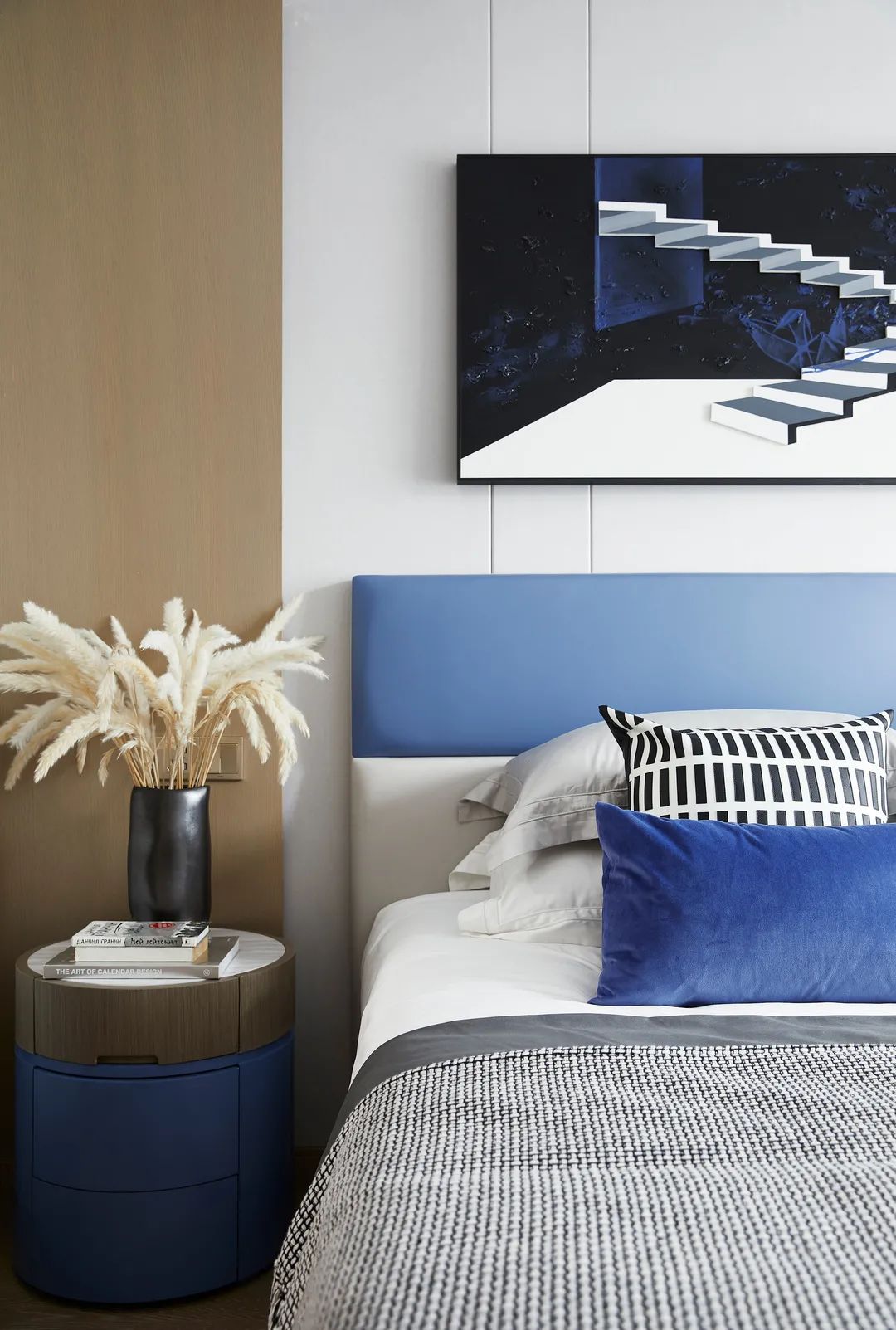 現(xiàn)代簡約風格室內(nèi)設(shè)計家裝案例-臥室