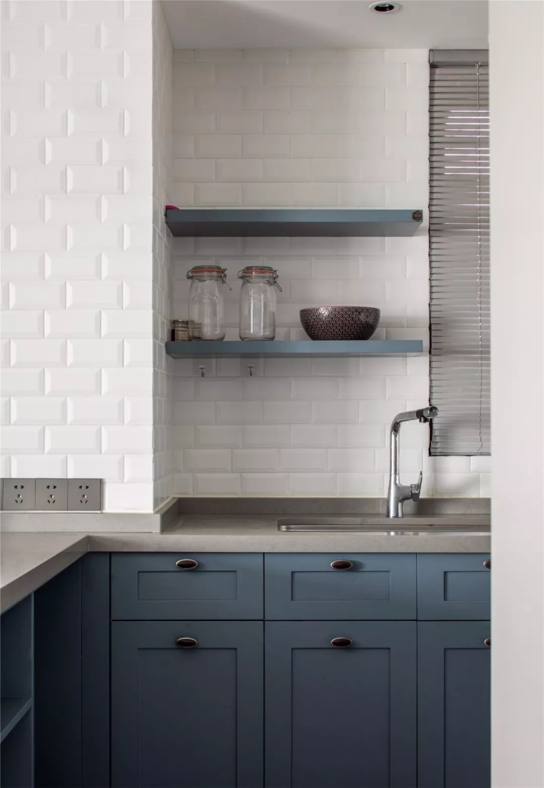 美式復古風格家裝設(shè)計室內(nèi)裝修效果圖-廚房