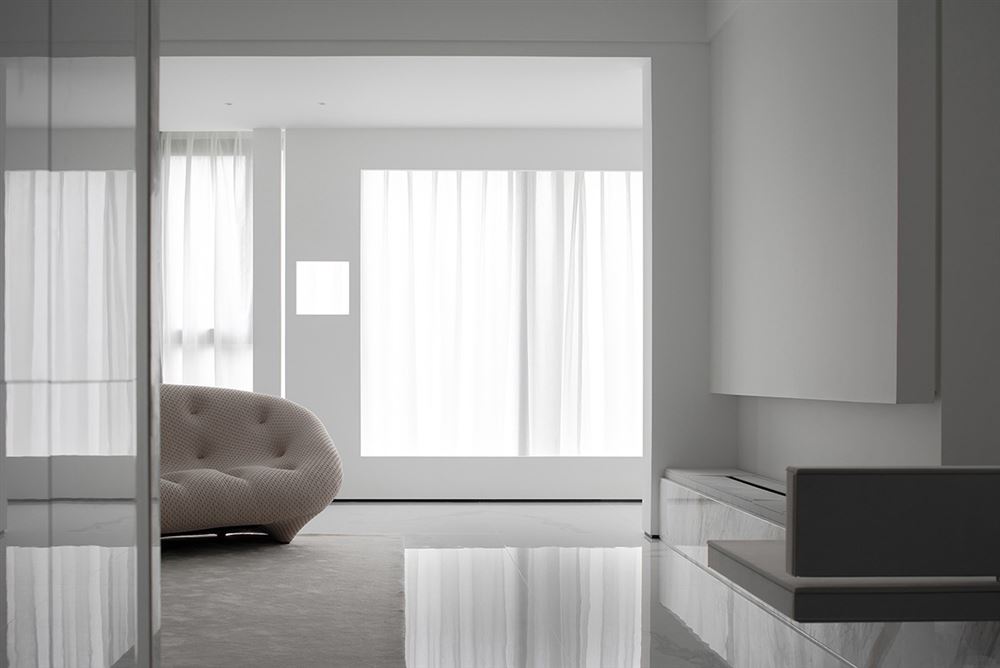 廣州市保利公園九里現(xiàn)代簡(jiǎn)約風(fēng)格三居室裝修案例