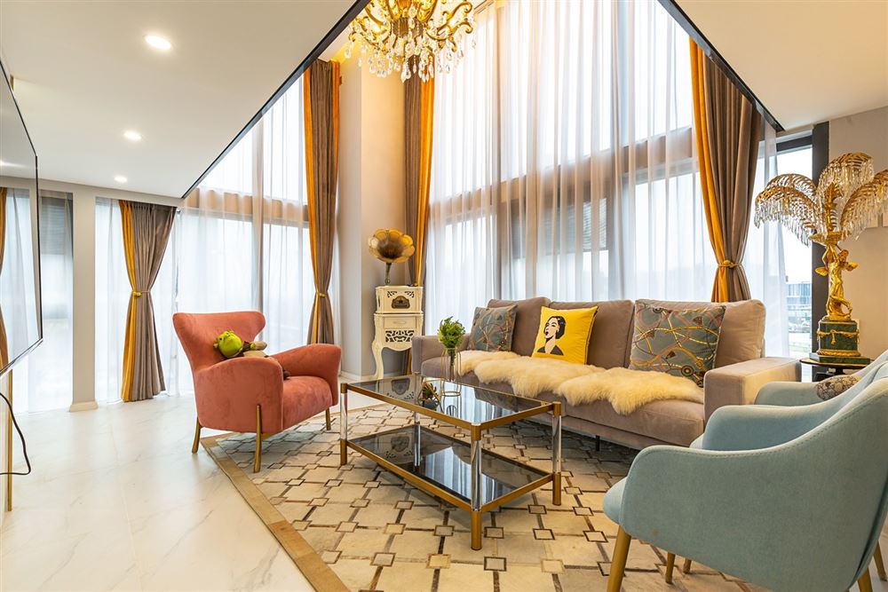 楚雄彝族自治州茶花谷國(guó)際社區(qū)香檳郡小區(qū)輕奢風(fēng)格復(fù)式裝修案例