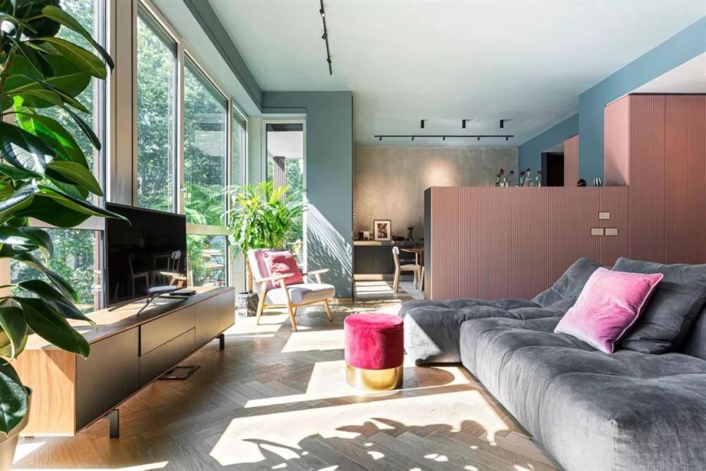 佛山市旭輝江山現(xiàn)代簡約風格三居室裝修案例