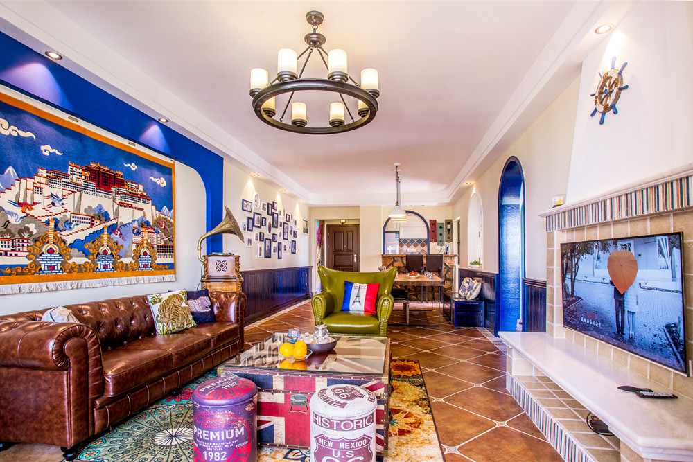 惠州市雅居樂白鷺湖一期地中海風(fēng)格二居室裝修案例