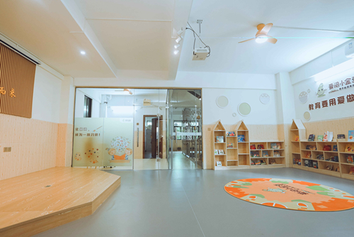 ?？谑腥趧?chuàng)無忌海其他辦公空間裝修案例