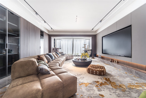 海口市江畔人家輕奢風(fēng)格四居室裝修案例